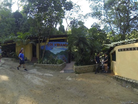 Los Veranos Canopy Tour