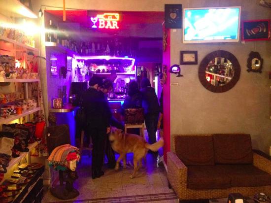 Bacab Shop Bar