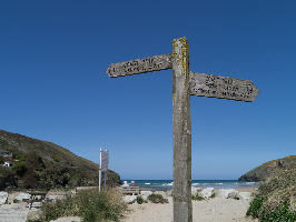 Mawgan Porth Beach