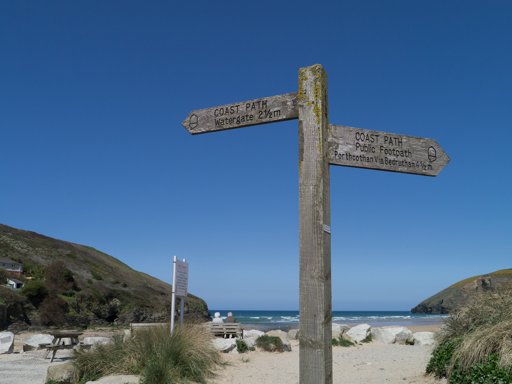 Mawgan Porth Beach