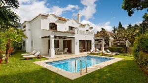 Marbella Escapes