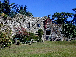 Usk Canada Castle