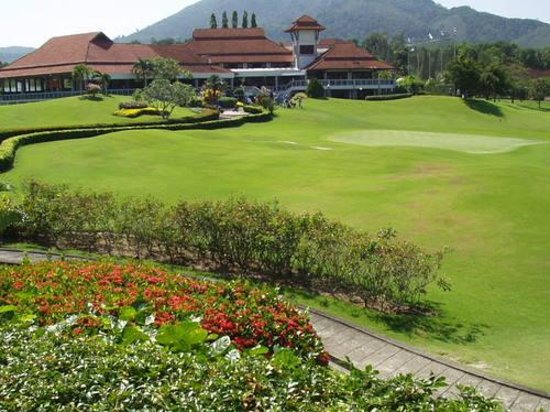 Phuket Country Club