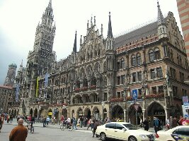 New Town Hall (Neus Rathaus)
