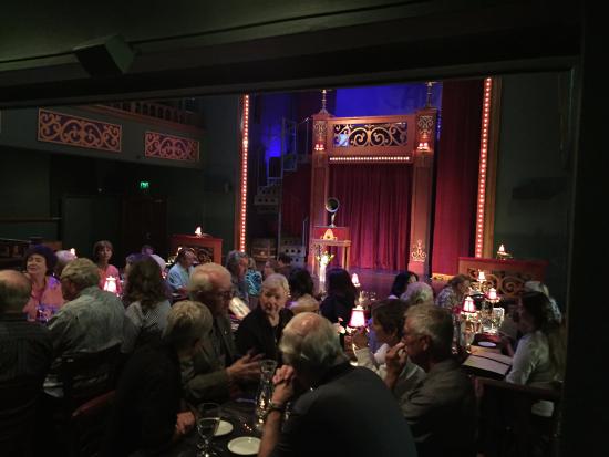 Oregon Cabaret Theatre
