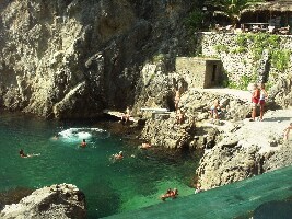 La Grotta Beach