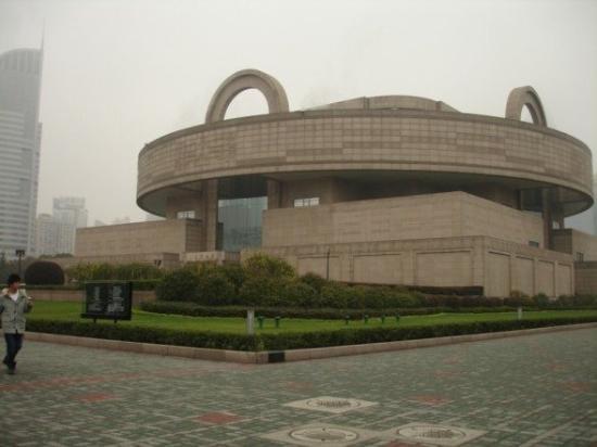 Shanghai Museum (Shanghai Bowuguan)