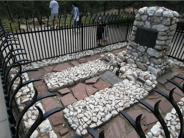Buffalo Bill Grave and Museum
