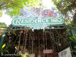 Tagaytay Philippines Zoo