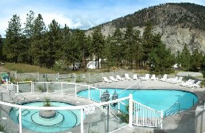 Lytton Canada Resort