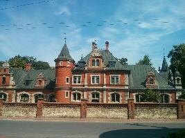 Plawniowice Palace