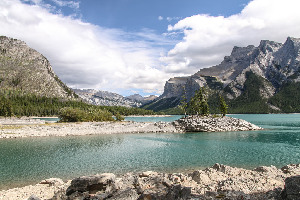 Lake Minnewanka