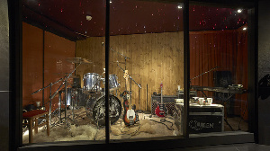 Queen Studio Experience