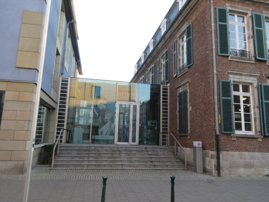 Hetjens Museum (Deutsches Keramikmuseum)