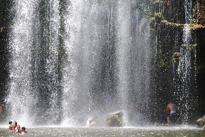 Llanos de Cortez Waterfall