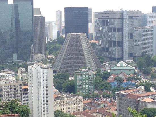 Centro Cultural Municipal Parque das Ru&iacute;nas