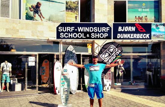 Dunkerbeck Windsurf, Surf and SUP School