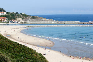 Meron Surf School