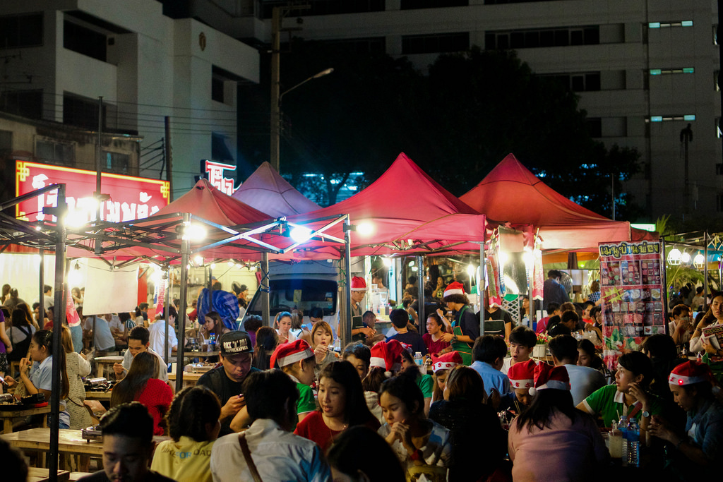 Train Night Market Ratchada