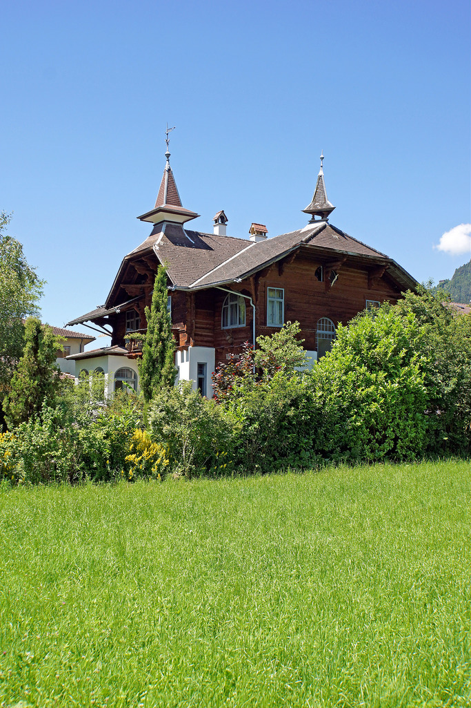 Interlaken Free Walking Tour