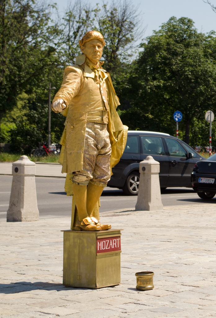 Mozart Statue