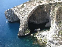 Blue Grotto (Il-Hnejja)