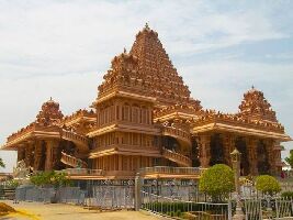 Chhatarpur Temple