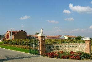 Gere Attila Pinceszete- Winery
