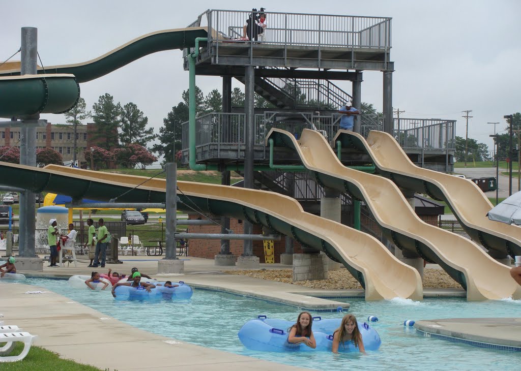 Palmetto Falls Water Park