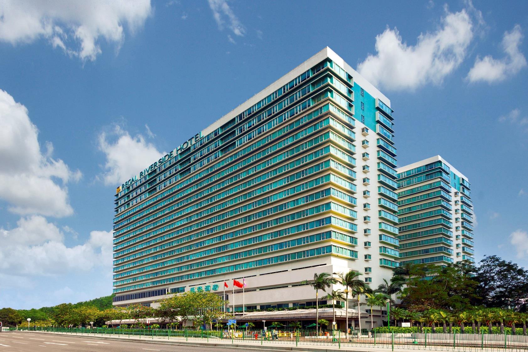 Regal Riverside Hotel - OM Spa