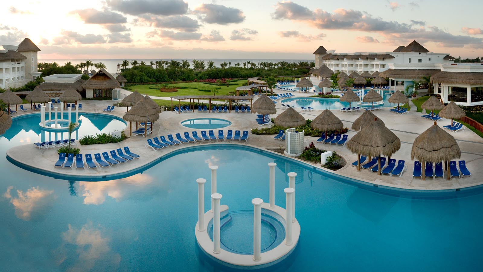 Grand Sunset Princess All Suites Resort