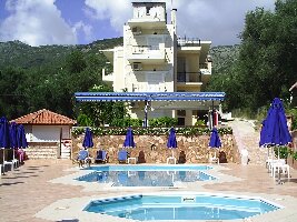 Zozefina Apartments