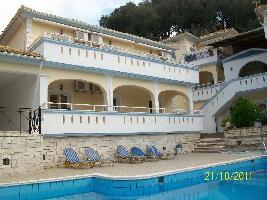 Mara Studios and Apartments