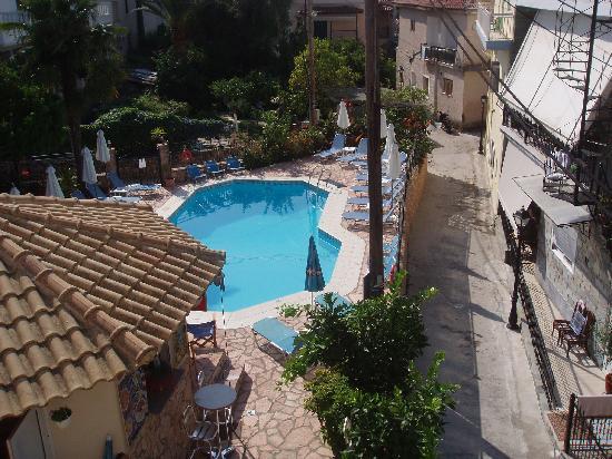 Epavlis Studios & Apartments