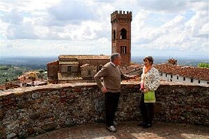 Province of Lucca Italy Bus Tour