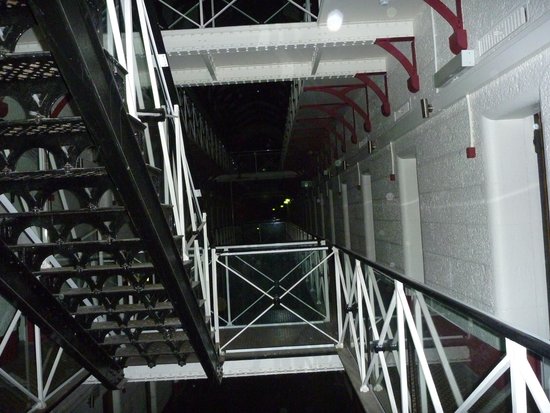 Lantern Ghost Tours - Pentridge Prison Ghost Tours