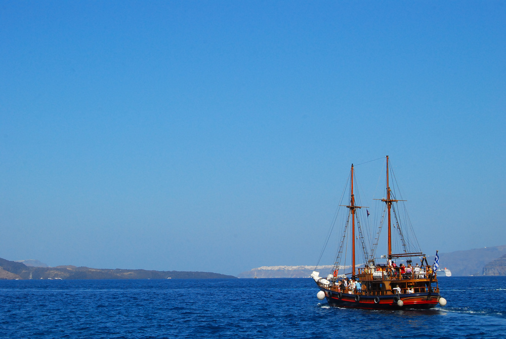 Santorini Sailing