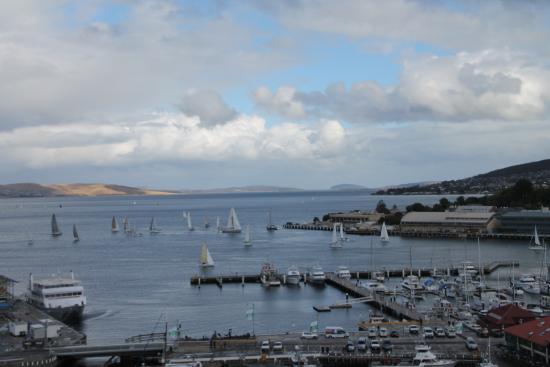 Hobart Yachts -Day Tours