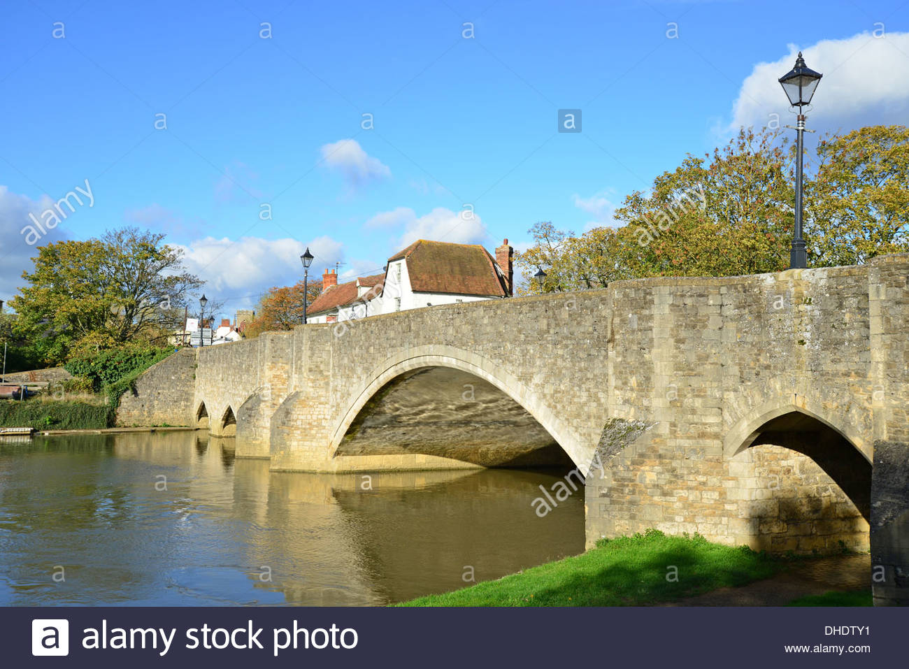 Abingdon Bridge Marine
