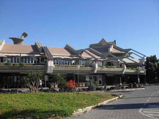 Centro Comercial Faro 2
