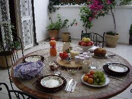 Stile Mediterraneo Cooking Wine and Language School in Puglia
