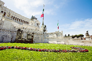 Piazza Venezia Italy Monument