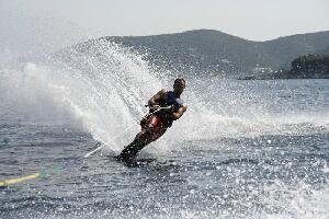 Stefanos Ski School & Boat hire