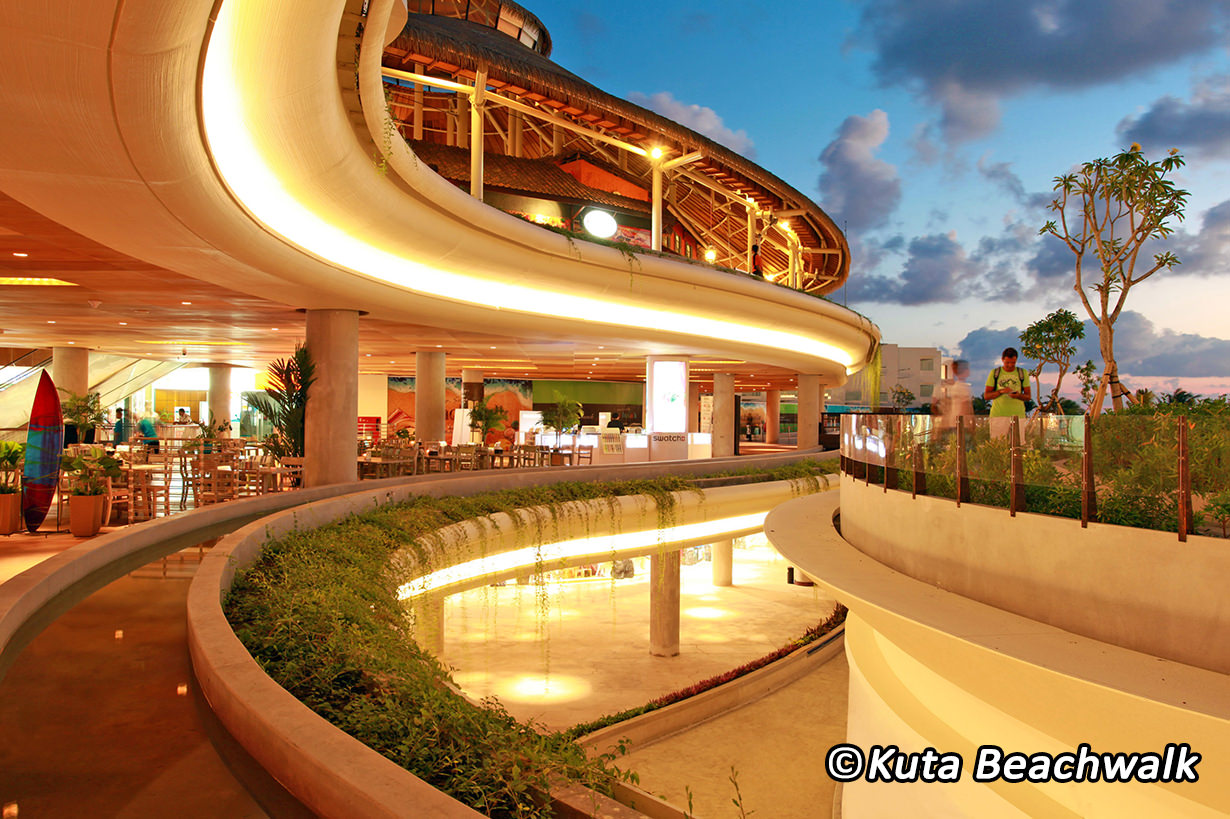 Beachwalk Shopping Center