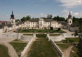 Palace and Park Complex Potockich