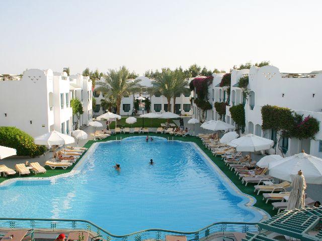 Falcon Hills Hotel