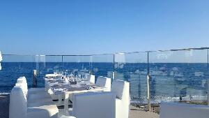 Max Beach Bar
