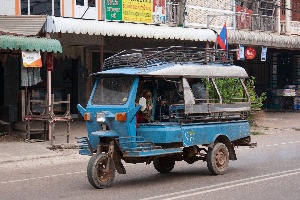 Tuk&aacute;tul&aacute; Bar