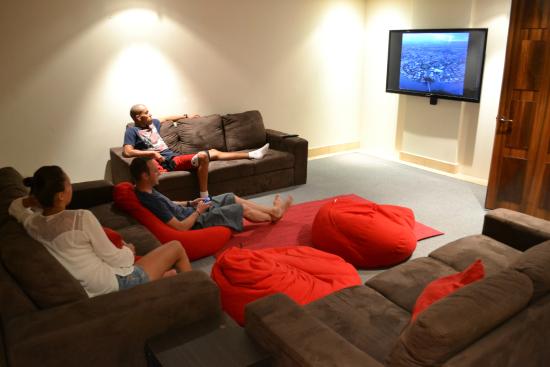 Down Under Hostels Surfers Paradise