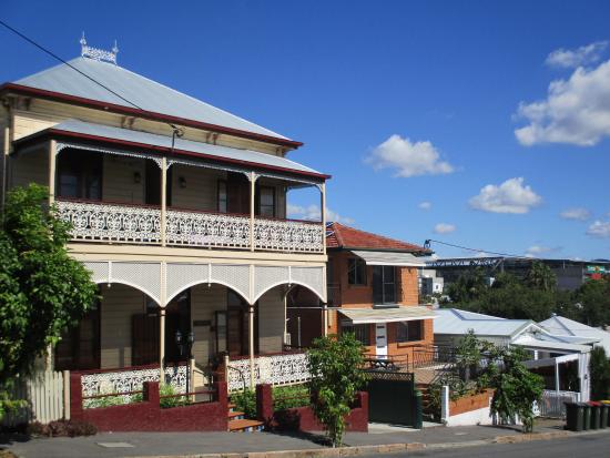 Aussie Way Backpackers Hostel